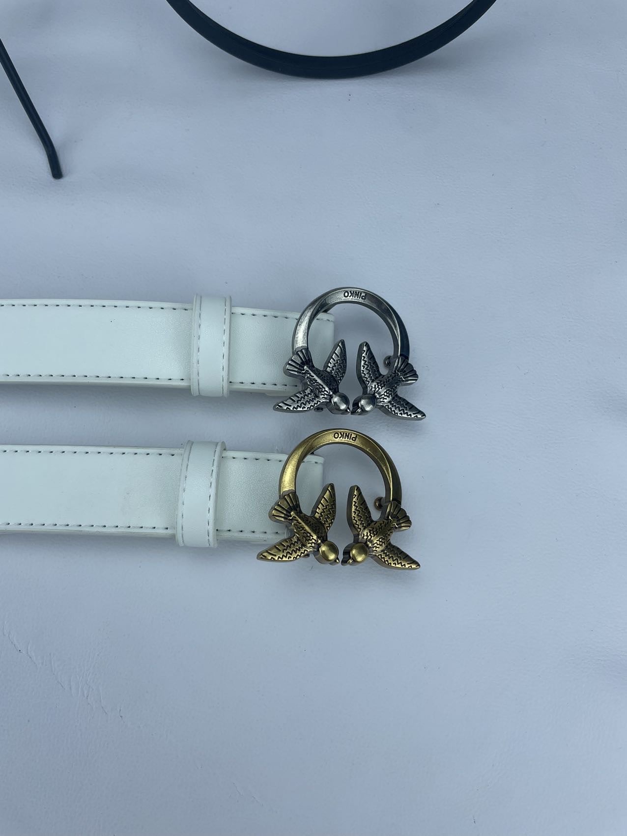 When wearing new men's and women's belts