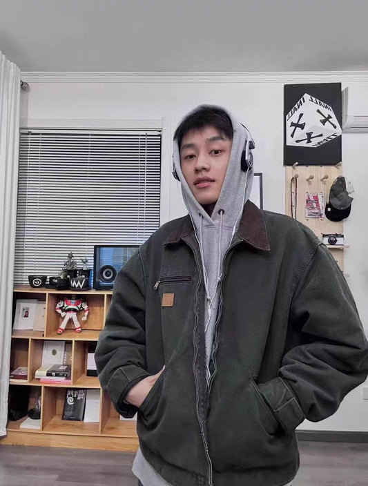 Men's and women's casual jackets in trendy style