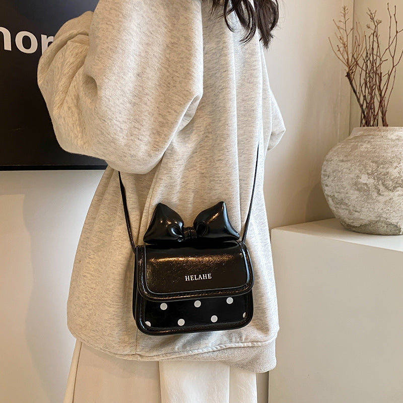 Bowknot crossbody bag